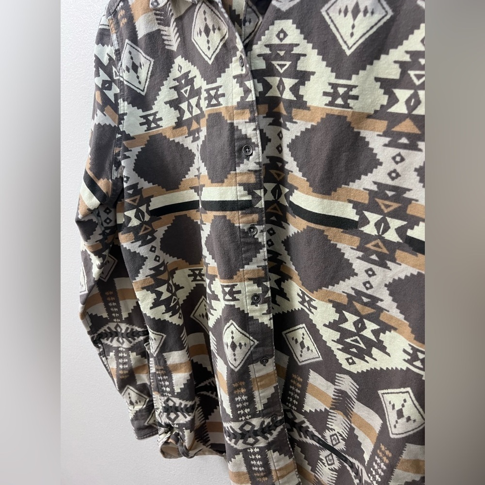Woolrich Keystone Aztec Print Shacket Button Down Jacket Size Large - Picture 2 of 7